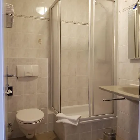 Bei Zwillings & Restaurant Hotel